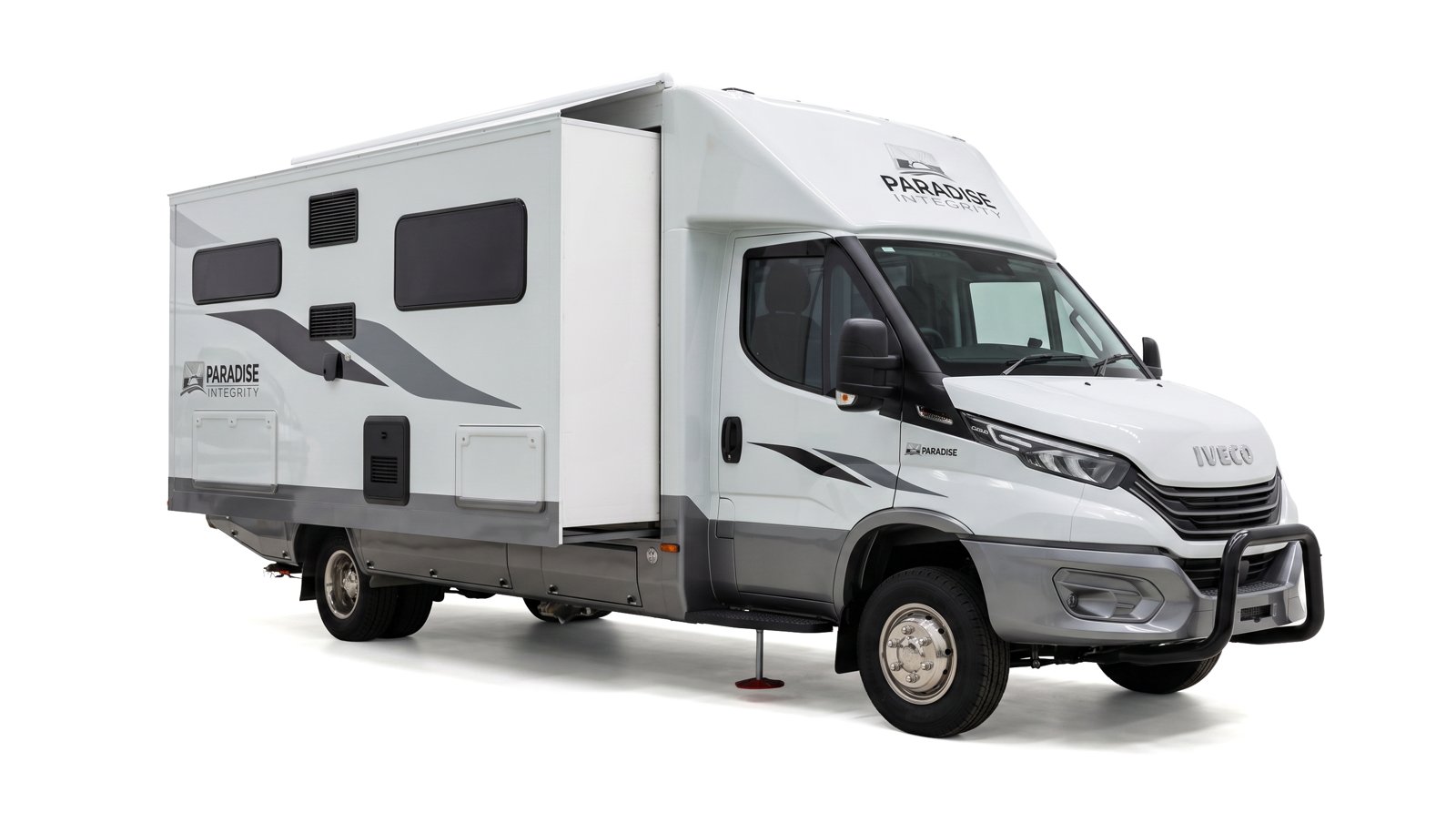 paradise integrity motorhome on the iveco daily, front three quarter view Paradise Integrity motorhome on the Iveco Daily, front three-quarter view
